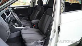 Volkswagen T-Roc 1.5 TSI de 2024