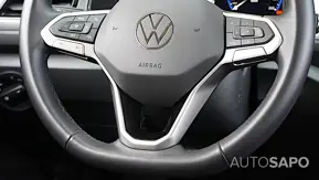 Volkswagen T-Roc 1.5 TSI de 2024