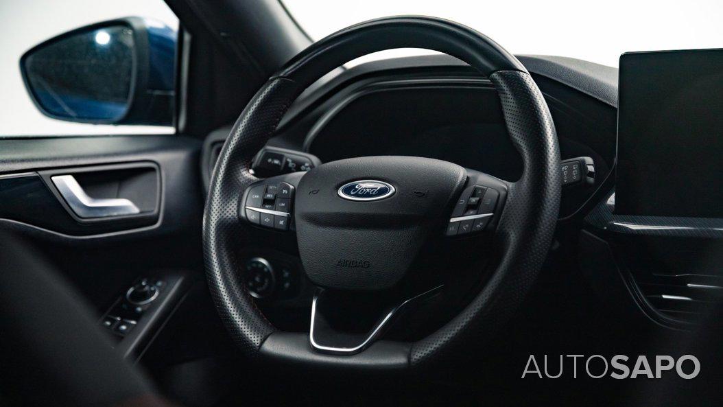 Ford Focus 1.0 EcoBoost MHEV ST-Line de 2023