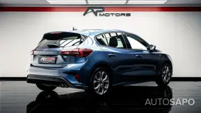 Ford Focus 1.0 EcoBoost MHEV ST-Line de 2023