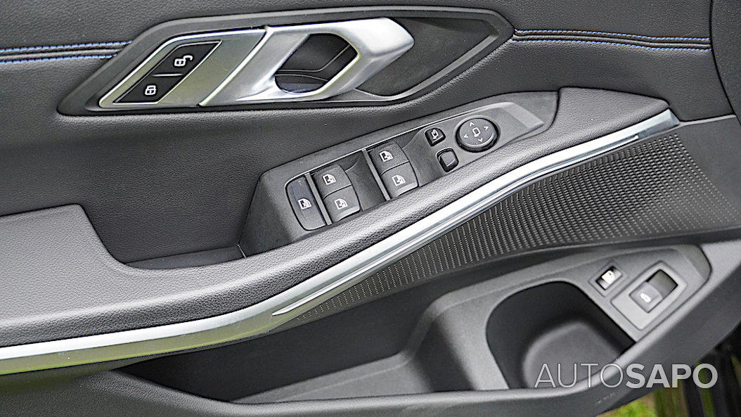 BMW Série 3 330 e Touring Pack M Auto de 2021
