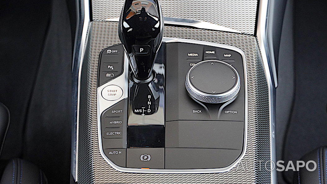 BMW Série 3 330 e Touring Pack M Auto de 2021