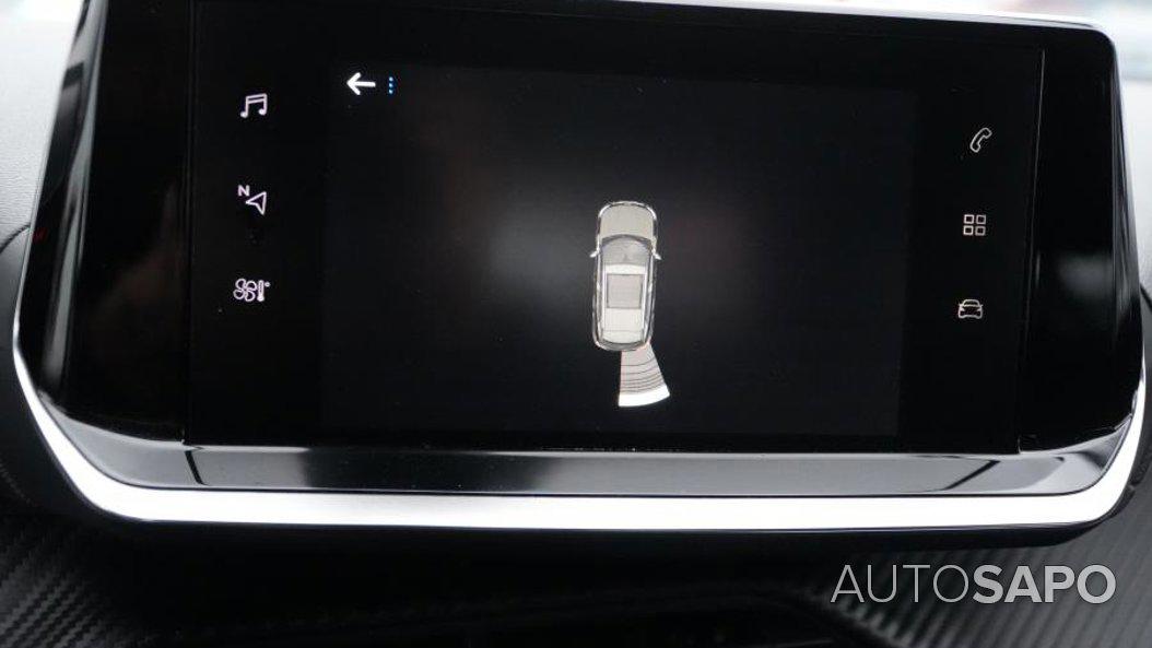 Peugeot 2008 1.2 PureTech Active EAT8 de 2020