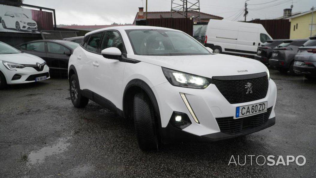 Peugeot 2008 1.2 PureTech Active EAT8 de 2020