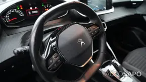 Peugeot 2008 1.2 PureTech Active EAT8 de 2020