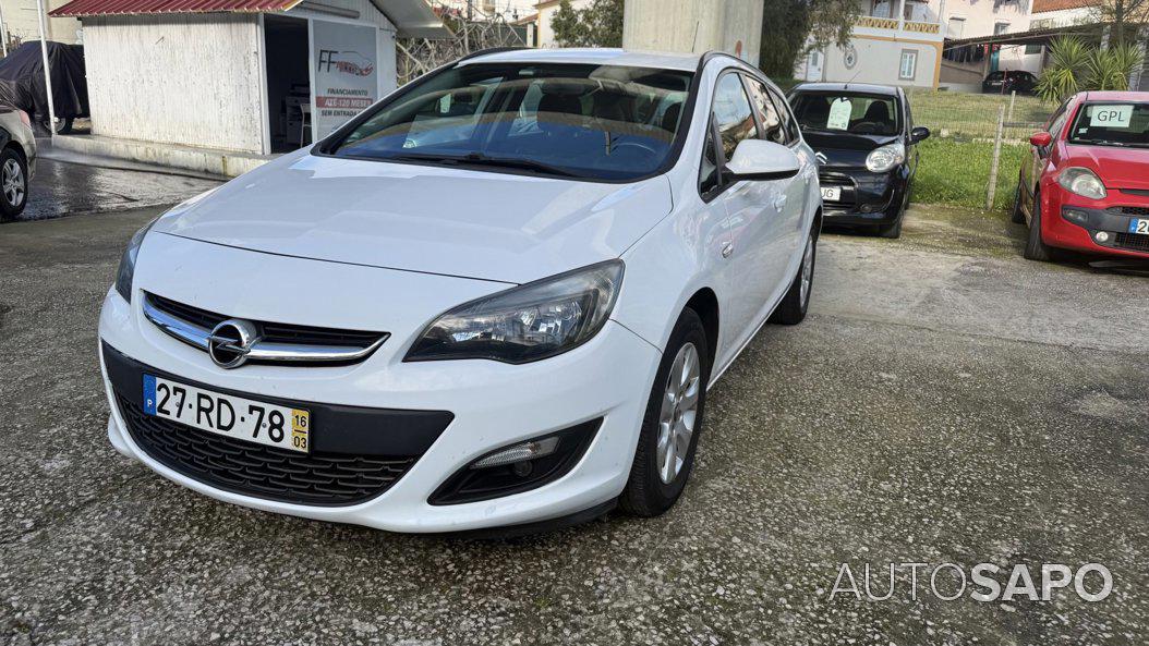 Opel Astra de 2016