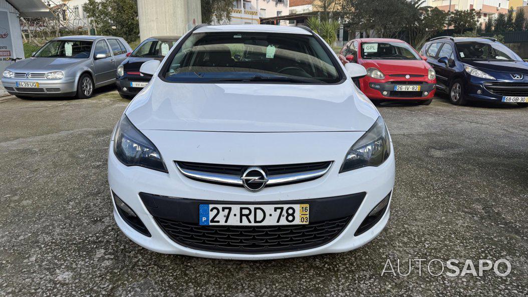 Opel Astra de 2016