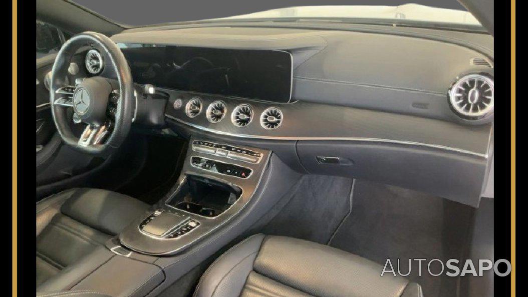 Mercedes-Benz Classe E 53 AMG 4-Matic+ de 2023