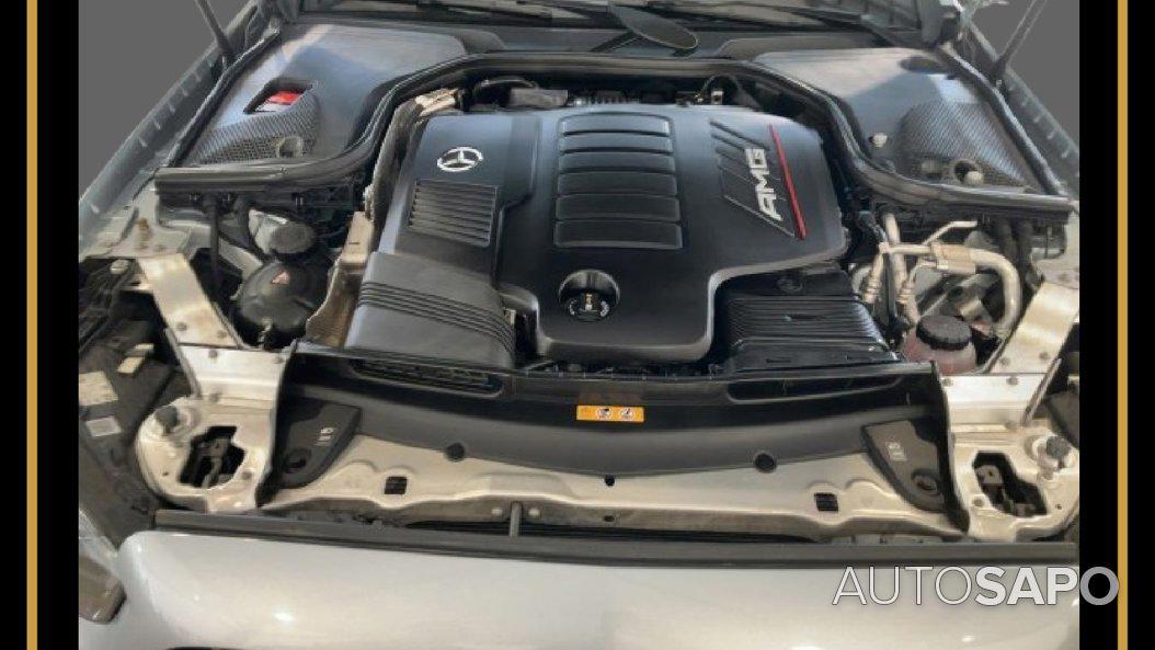 Mercedes-Benz Classe E 53 AMG 4-Matic+ de 2023