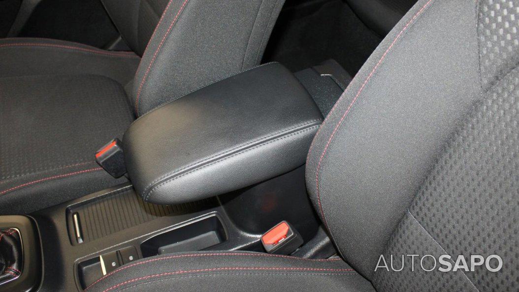 Ford Focus 1.0 EcoBoost MHEV ST-Line de 2022