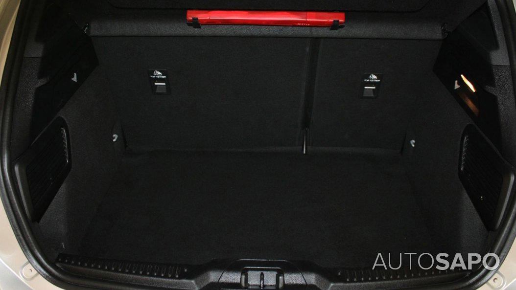 Ford Focus 1.0 EcoBoost MHEV ST-Line de 2022