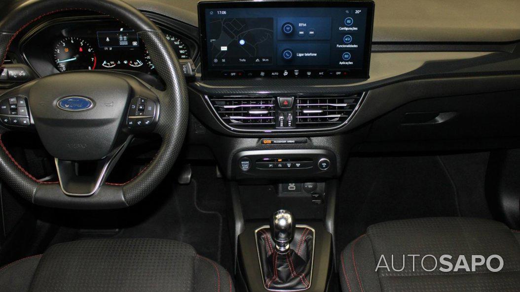 Ford Focus 1.0 EcoBoost MHEV ST-Line de 2022