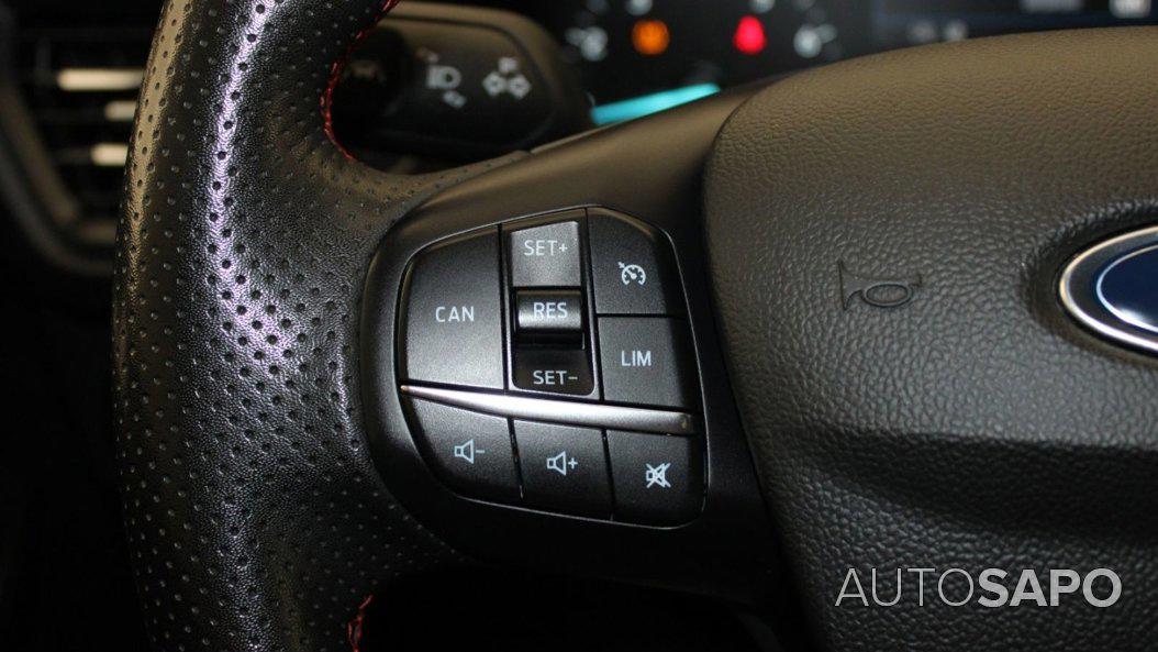 Ford Focus 1.0 EcoBoost MHEV ST-Line de 2022