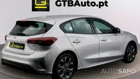 Ford Focus 1.0 EcoBoost MHEV ST-Line de 2022