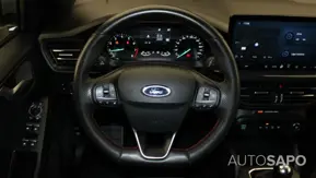Ford Focus 1.0 EcoBoost MHEV ST-Line de 2022