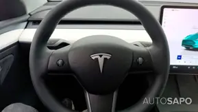 Tesla Model Y Long-Range Dual Motor AWD de 2024