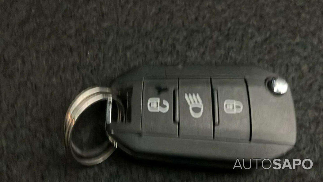 Peugeot 208 1.2 PureTech Allure de 2024