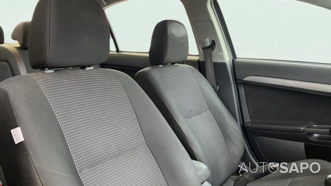 Mitsubishi Lancer 1.5 Invite de 2009