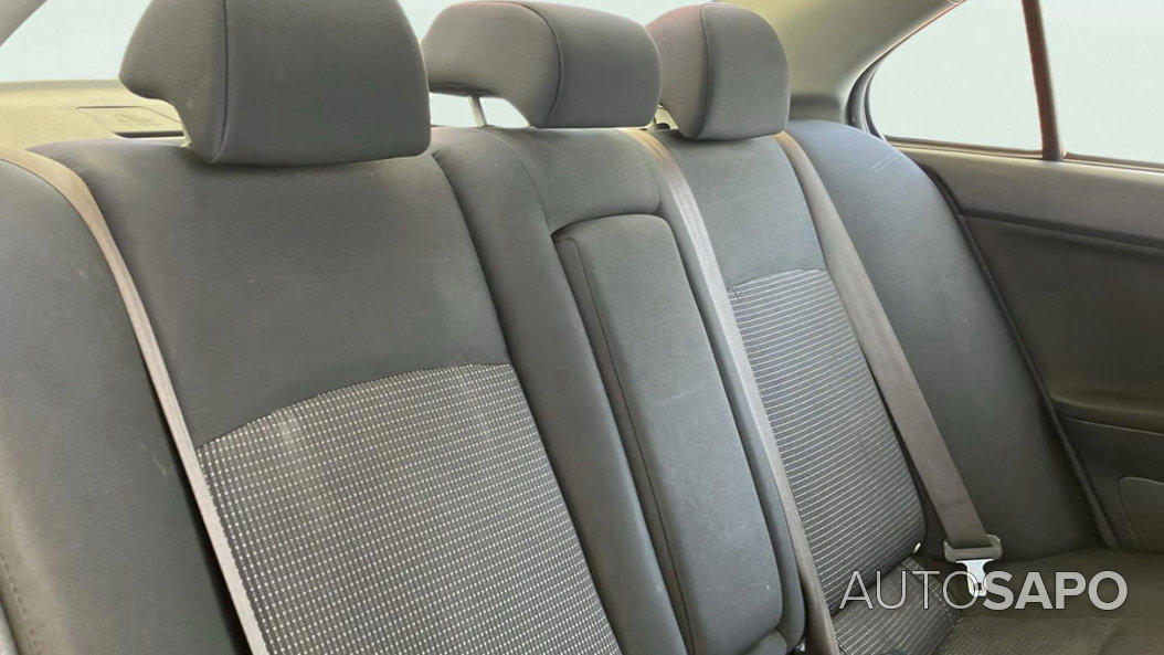 Mitsubishi Lancer 1.5 Invite de 2009