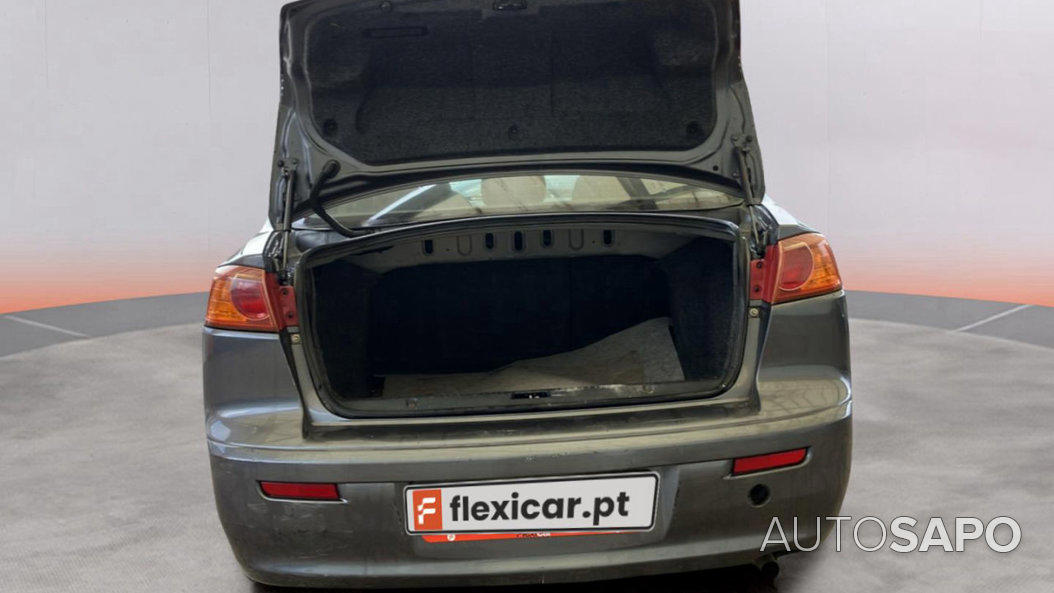 Mitsubishi Lancer 1.5 Invite de 2009