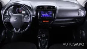 Mitsubishi Space Star de 2024