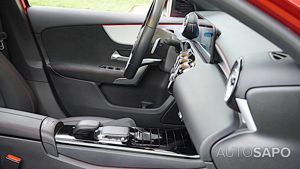 Mercedes-Benz Classe A 250 e AMG Line de 2021