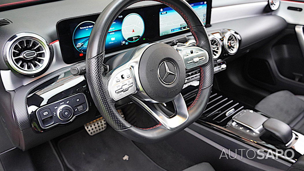 Mercedes-Benz Classe A 250 e AMG Line de 2021