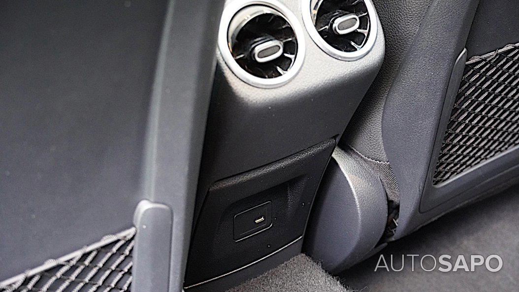 Mercedes-Benz Classe A 250 e AMG Line de 2021