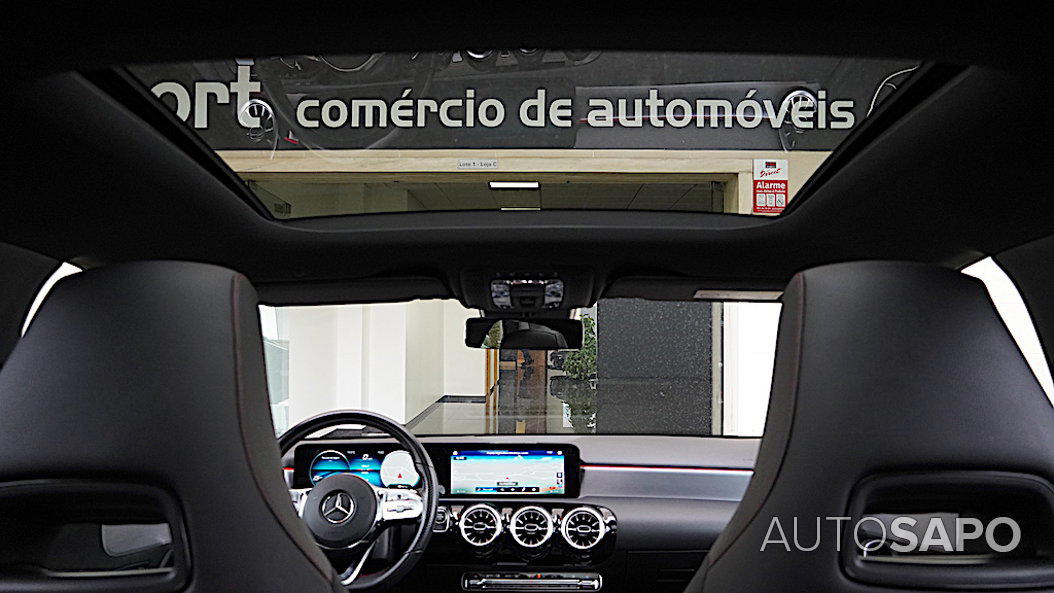 Mercedes-Benz Classe A 250 e AMG Line de 2021