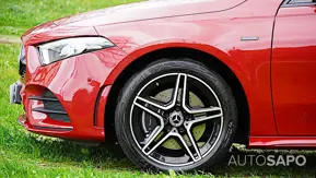 Mercedes-Benz Classe A 250 e AMG Line de 2021