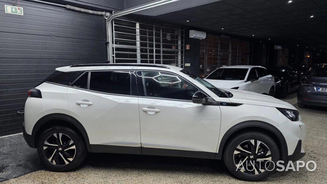 Peugeot e-2008 de 2023