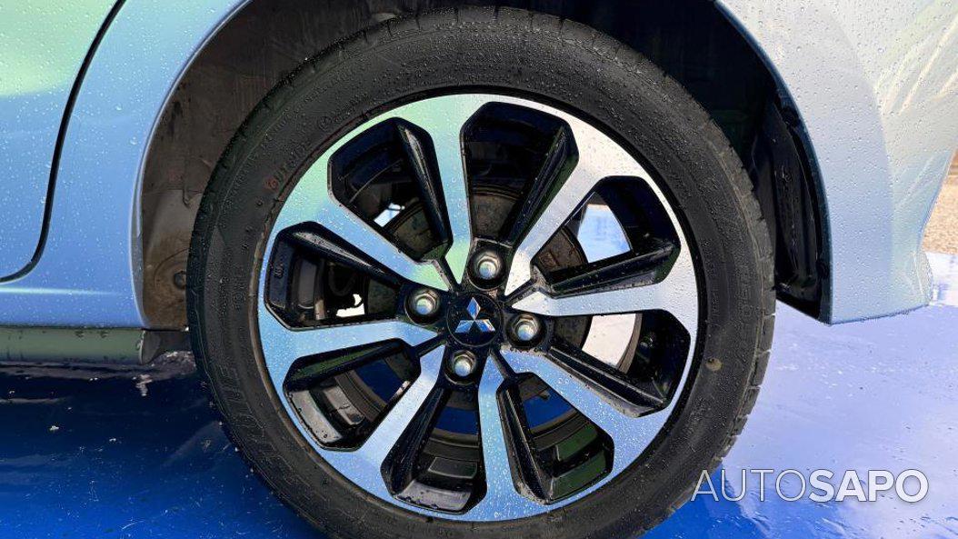 Mitsubishi Space Star 1.2 Intense Connect Edition de 2024