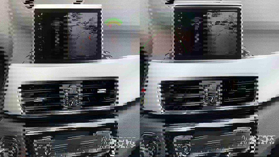 BMW X1 16 d sDrive Auto de 2021