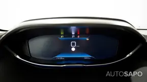 Peugeot 5008 1.2 PureTech Allure EAT8 de 2021