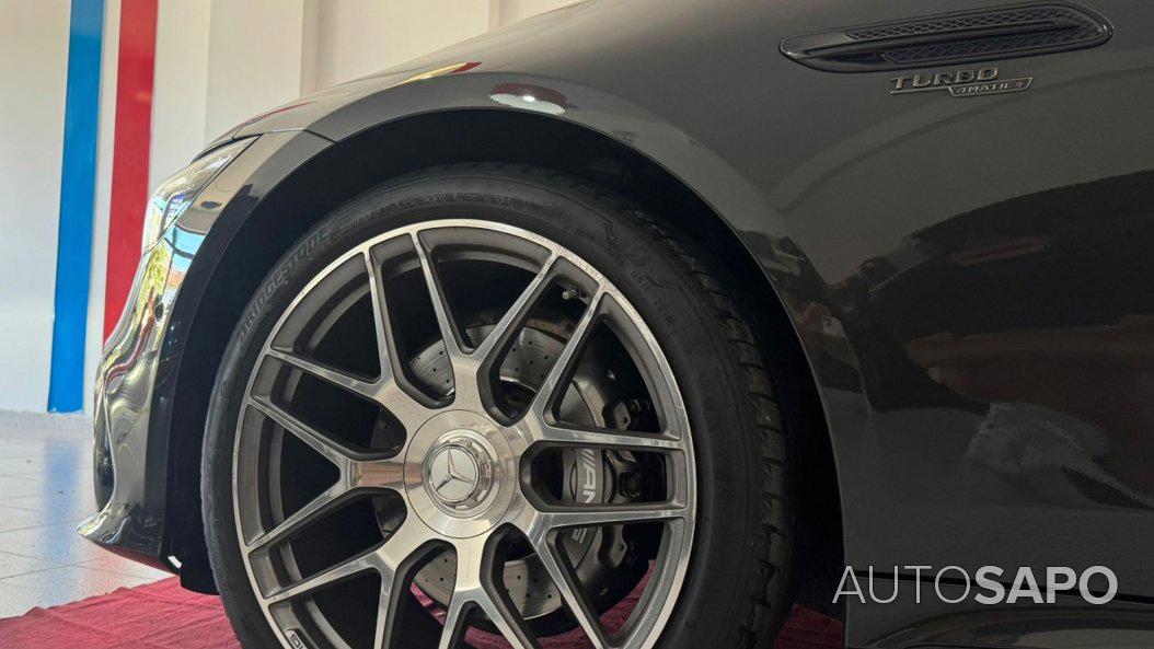 Mercedes-Benz AMG GT 43 4MATIC+ de 2021