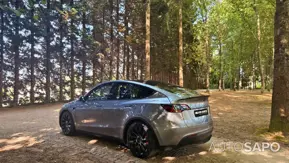 Tesla Model Y Performance Dual Motor AWD de 2023