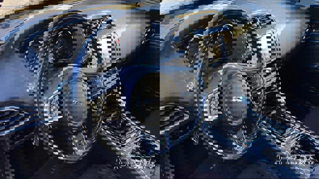 Jaguar XE 2.0 D R-Sport de 2015