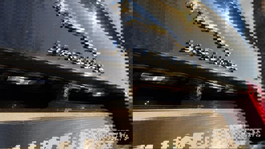 Jaguar XE 2.0 D R-Sport de 2015