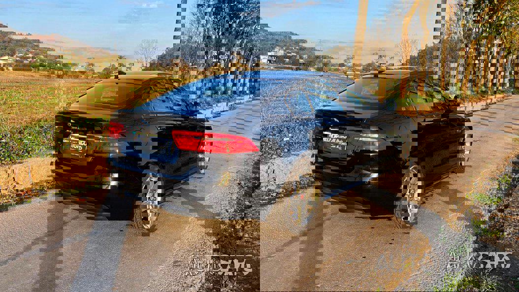 Jaguar XE 2.0 D R-Sport de 2015