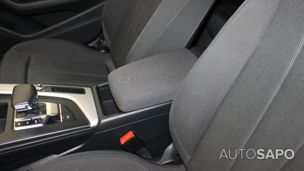 Audi A4 2.0 TDI S tronic de 2020