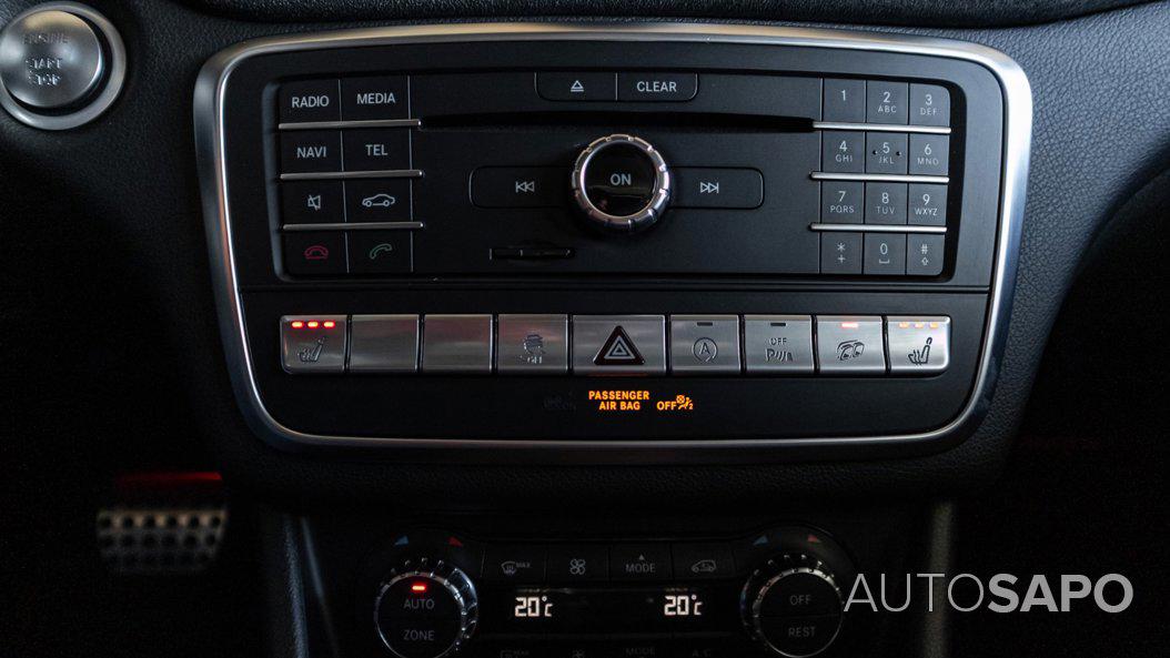 Mercedes-Benz Classe CLA 45 AMG 4-Matic de 2017