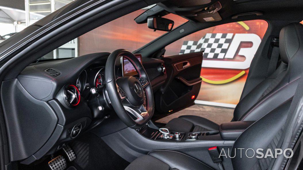 Mercedes-Benz Classe CLA 45 AMG 4-Matic de 2017