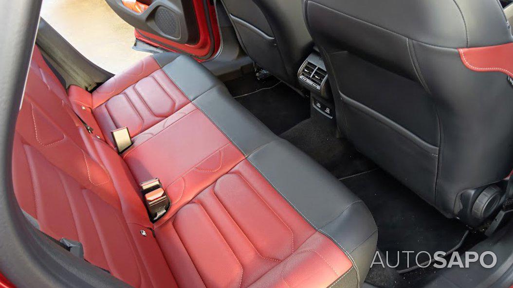 Citroen C4 1.2 PureTech Shine Pack EAT8 de 2023