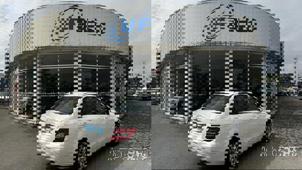 Mercedes-Benz Classe C 180 CDi Avantgarde BE de 2013