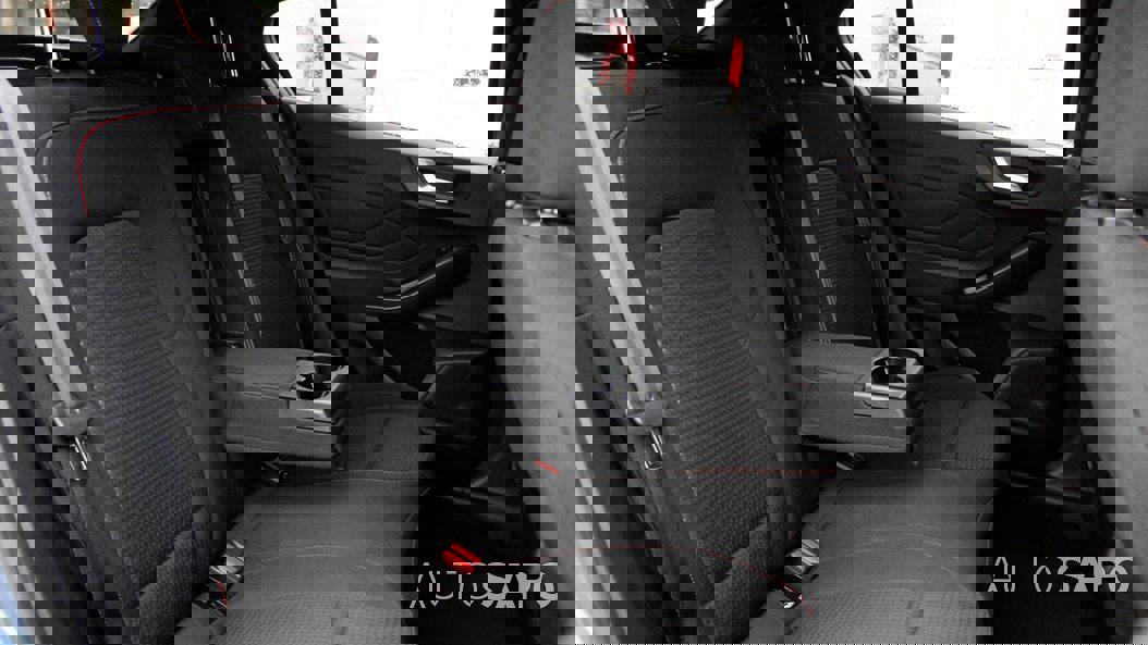 Ford Focus 1.0 EcoBoost MHEV ST-Line de 2022