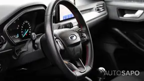 Ford Focus 1.0 EcoBoost MHEV ST-Line de 2022