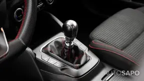 Ford Focus 1.0 EcoBoost MHEV ST-Line de 2022