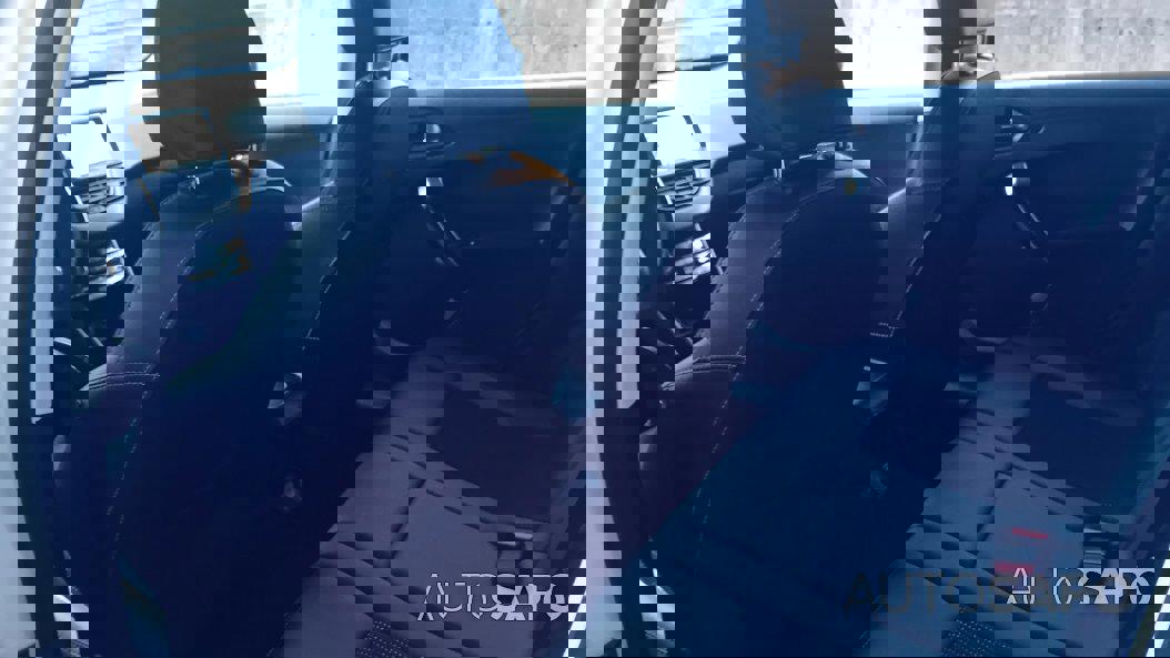 Peugeot 2008 1.2 PureTech Allure EAT6 de 2017