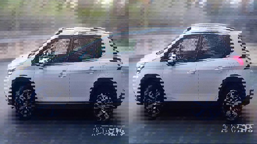 Peugeot 2008 1.2 PureTech Allure EAT6 de 2017