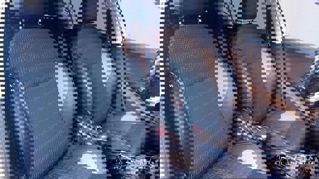 Peugeot 2008 1.2 PureTech Allure EAT6 de 2017